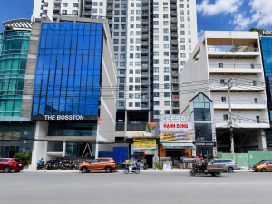 ban-dat-mat-tien-duong-luong-dinh-cua